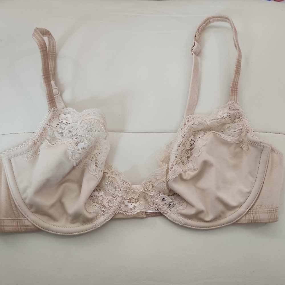 DKNY Blush Nude Lace Underwire Bra